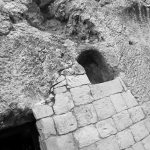 entrance of the garden tomb in Jerusalem